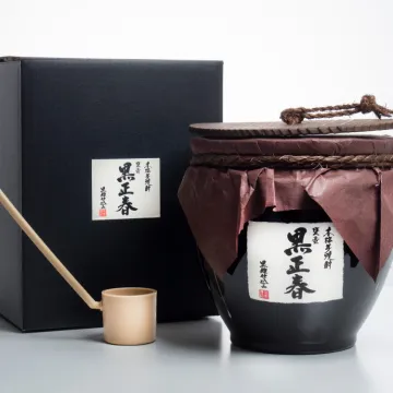 黒正春黒麹仕込甕壺入 1800ml